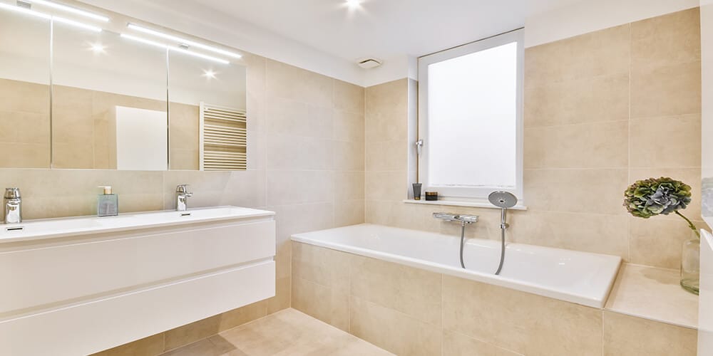 You are currently viewing How Long Does It Take to Renovate a Bathroom in Manhattan? Expert Tips